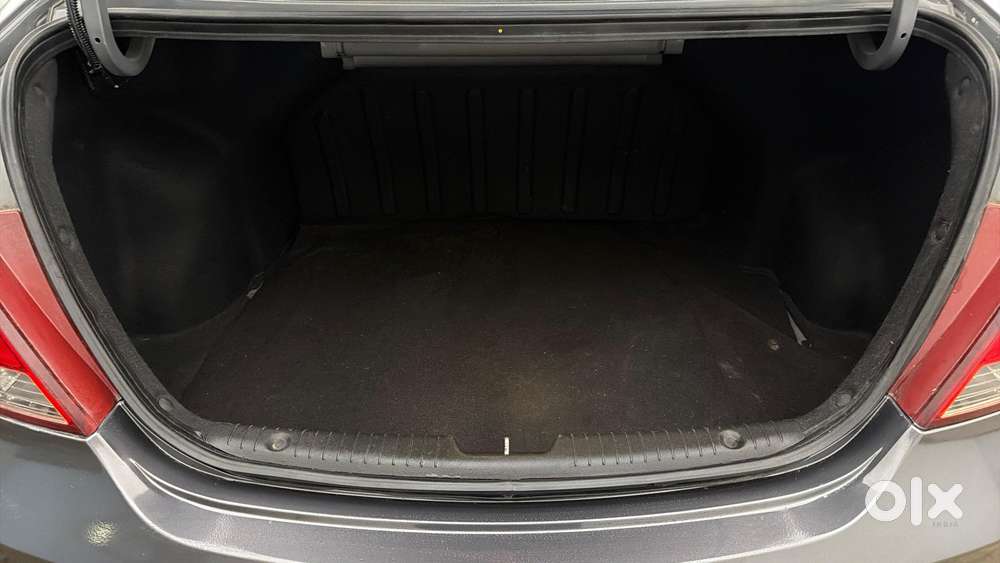 Hyundai Verna 1.6 Vtvt Sx, 2017, Petrol