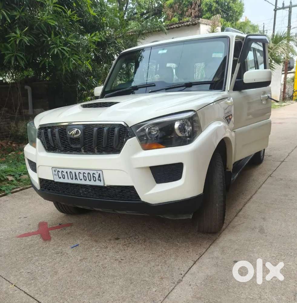Mahindra Scorpio 2.2 S6 Plus 2016
