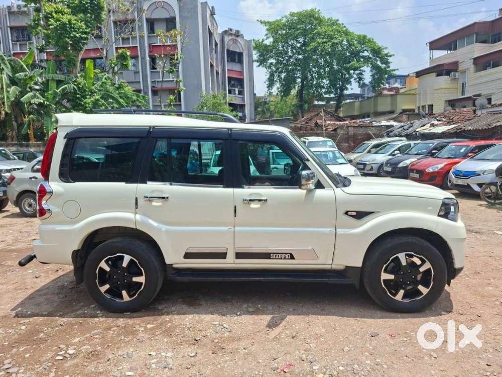 Mahindra Scorpio Classic 2.2 S 11 Mt 7 Str, 2022, Diesel