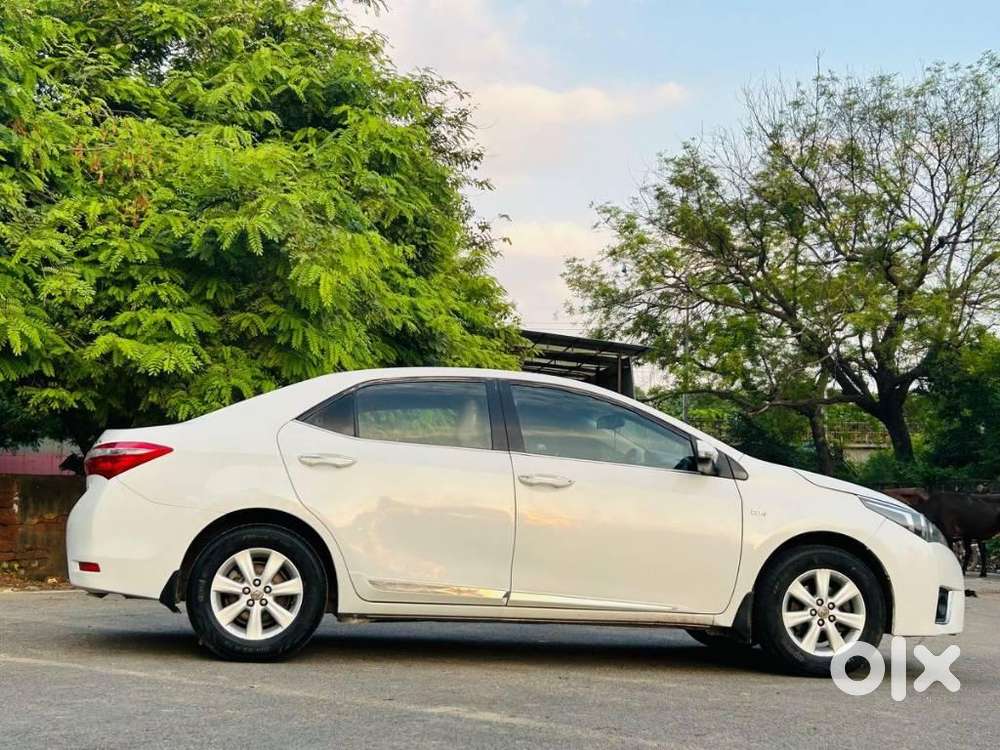 Toyota Corolla Altis