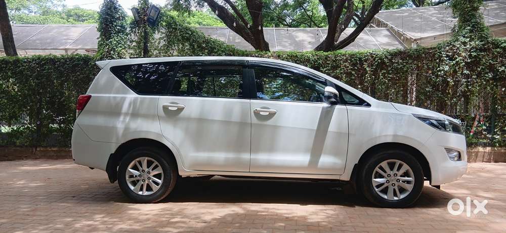 Toyota Innova Crysta [ ] 2.4 GX AT 7 STR, 2020, Diesel