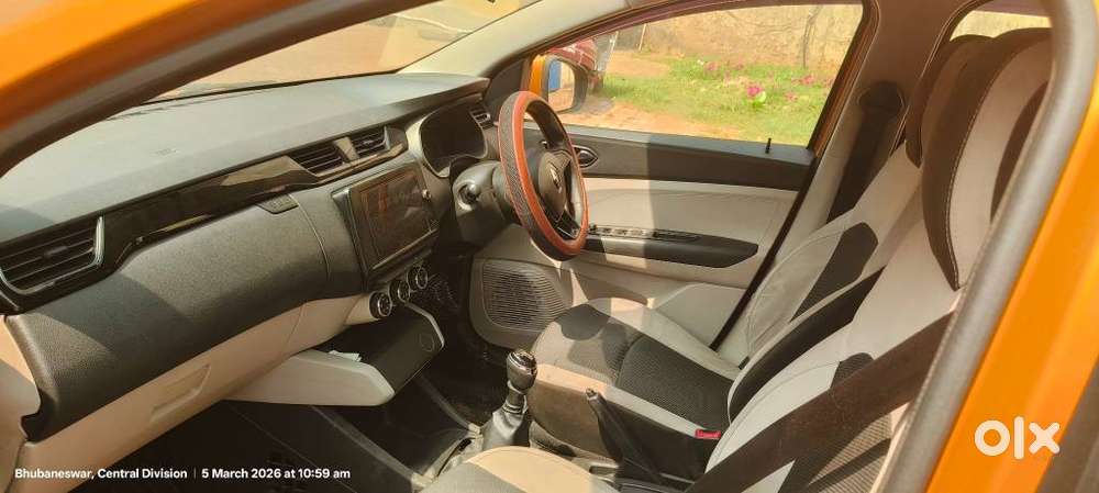 Renault Triber Rxt, 2019, Petrol