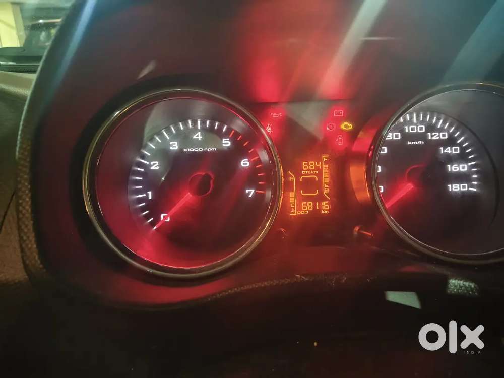 Mahindra Tuv 300 2017 Diesel 68000 Km Driven