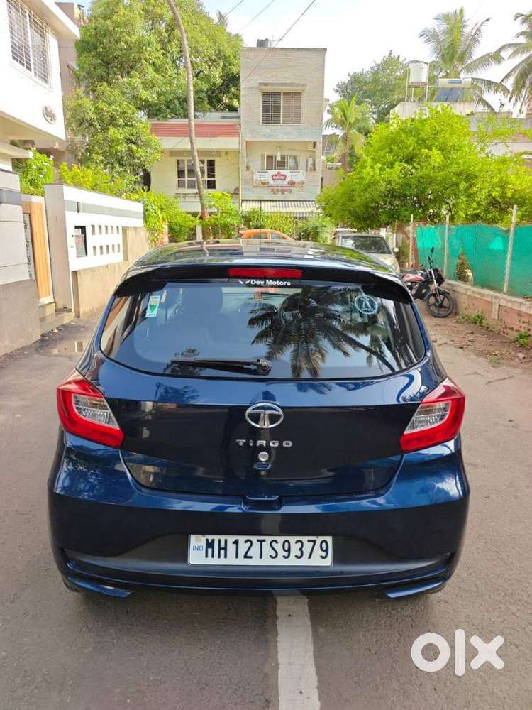 Tata Tiago 1.2 Revotron Xza, 2022, Petrol