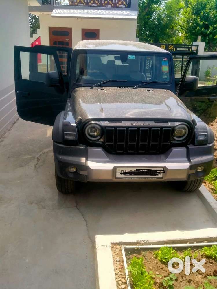 Mahindra Car Petrol 2025