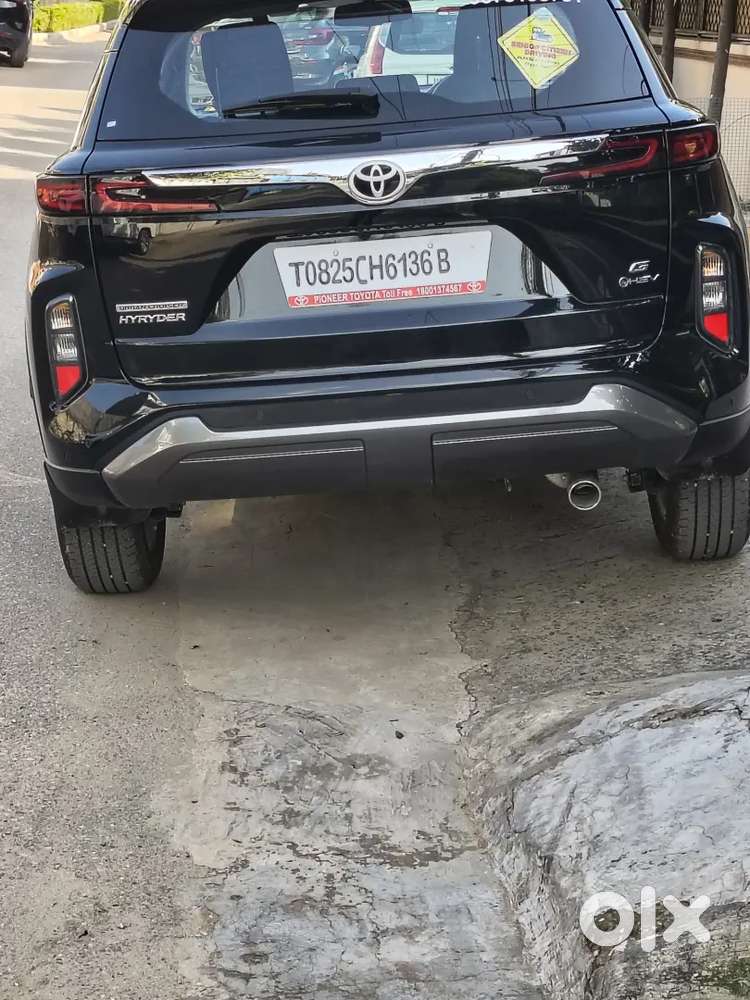 Toyota Urban Cruiser Hyryder 2025 Cng & Hybrids 19000 Km Driven