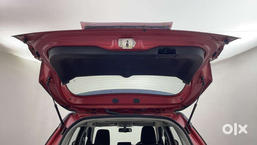 Maruti Suzuki Vitara Brezza 1.5 Zxi Plus Dual Tone, 2022, Petrol