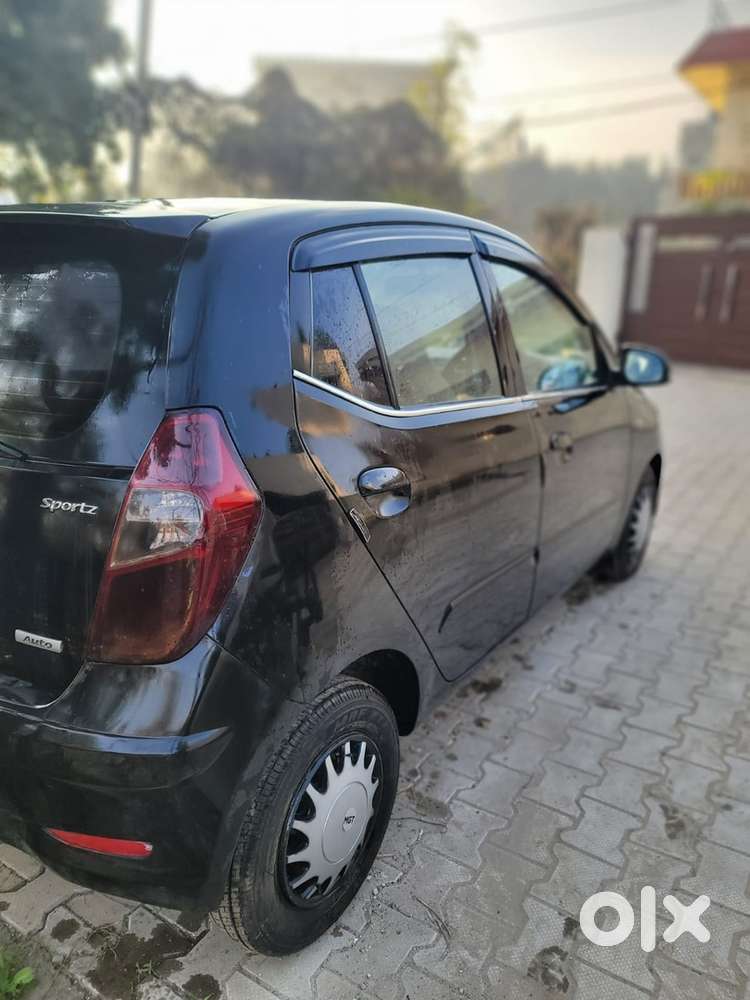 Hyundai Automatic Car 2013 I10 Sportz