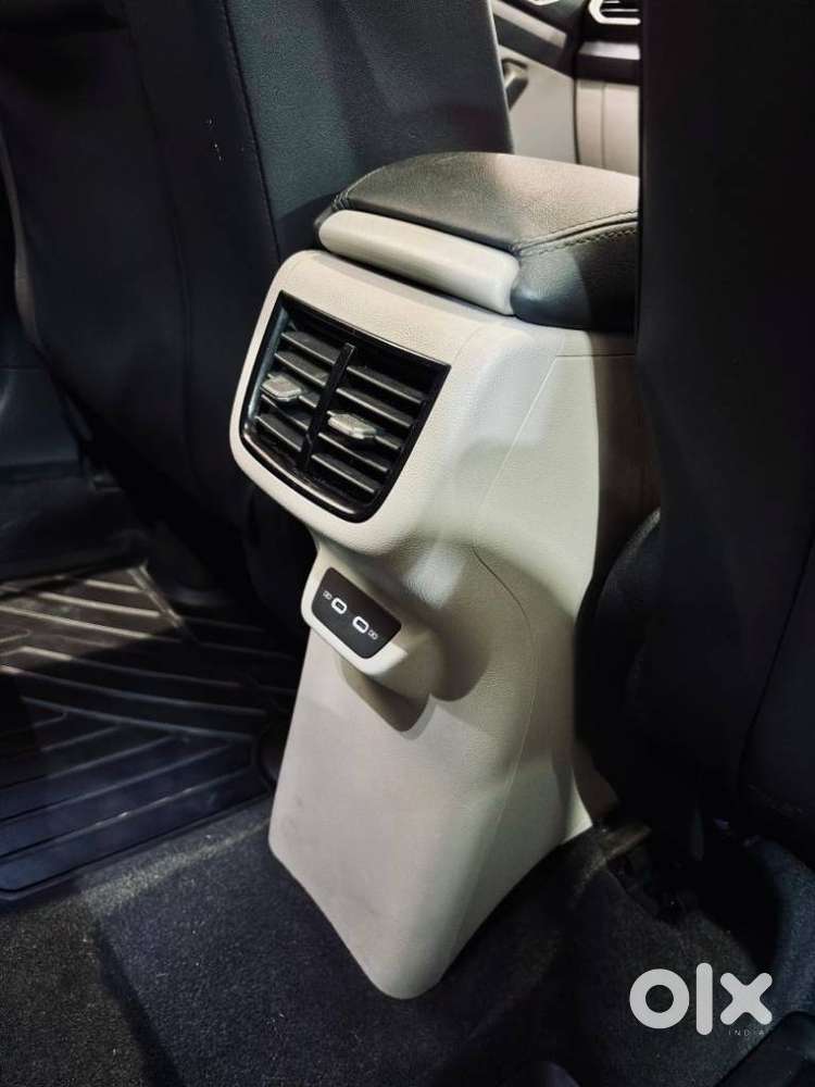 Volkswagen Taigun 1.0 Tsi Topline, 2021, Petrol