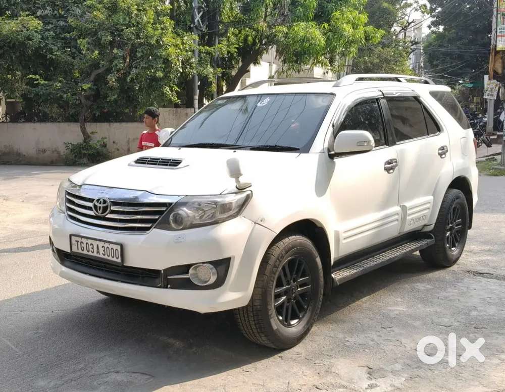 Toyota Fortuner Legender 2014 Diesel Good Condition