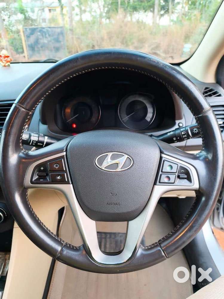 Hyundai Fluidic Verna 2017 Year