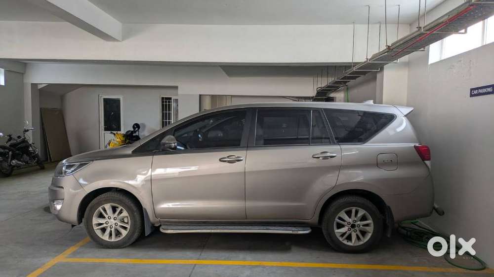 Toyota Innova Crysta Diesel 2023 Mt 7 Str