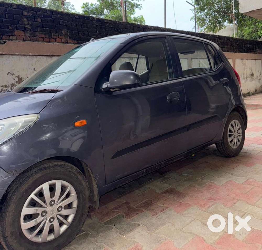Hyundai I10 Sportz 2015 Petrol
