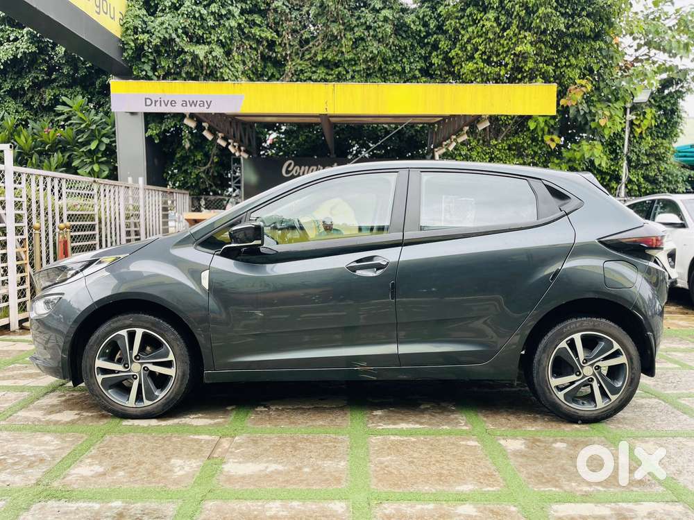 Tata Altroz Xz, 2020, Petrol
