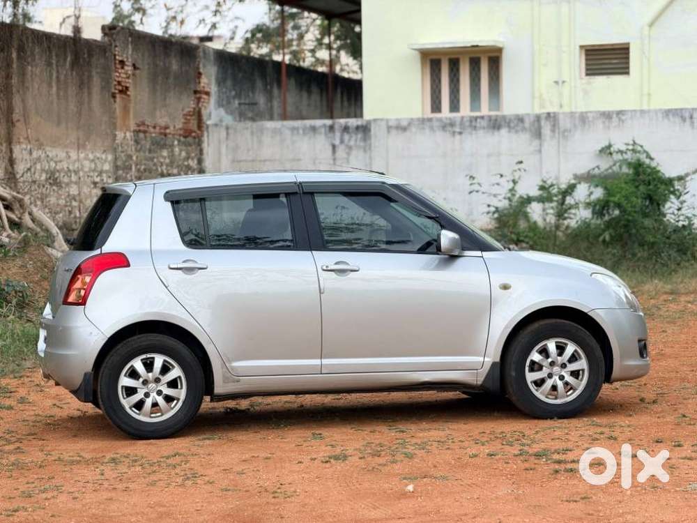 Maruti Suzuki Swift 1.3 Zxi, 2009, Petrol