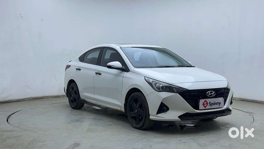 Hyundai Verna 1.5 Sx Vtvt Ivt, 2021, Petrol