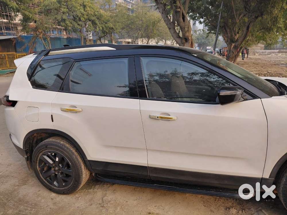 Single Used Safari With Captain Seats For Immediate Sale