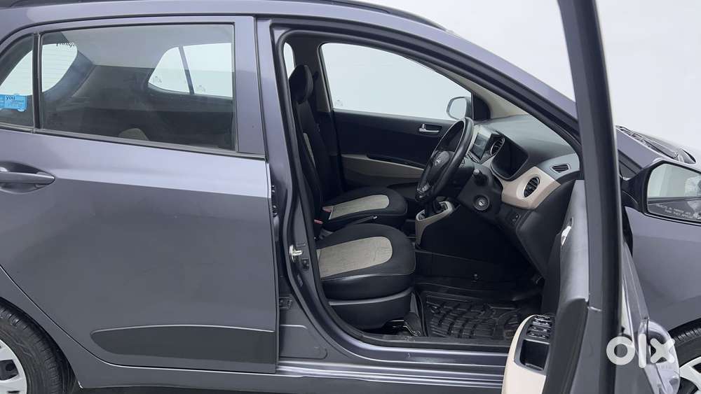 Hyundai Grand I10 Sportz 1.2 Kappa Vtvt, 2015, Petrol