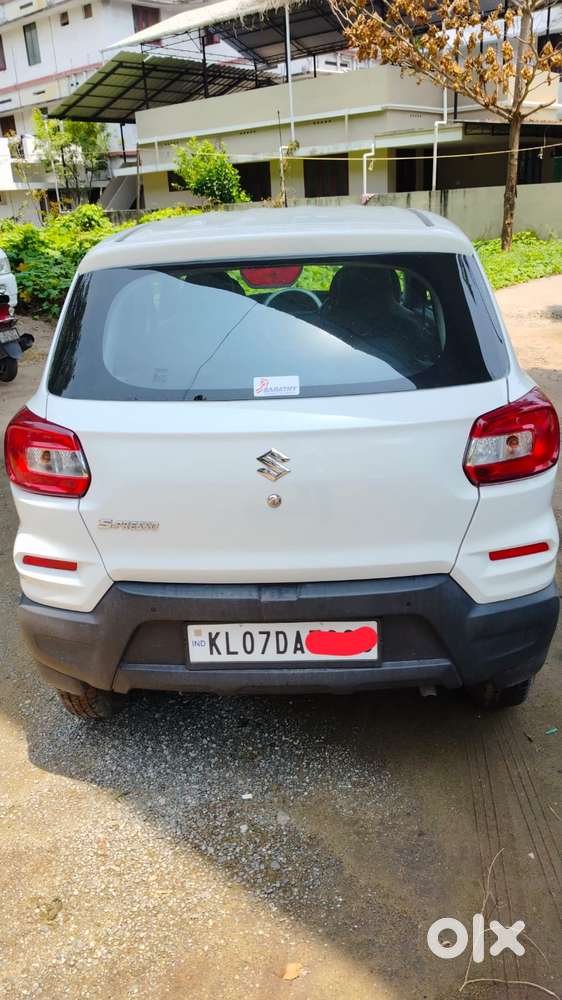 Maruti Suzuki S-presso Vxi, 2022, Petrol