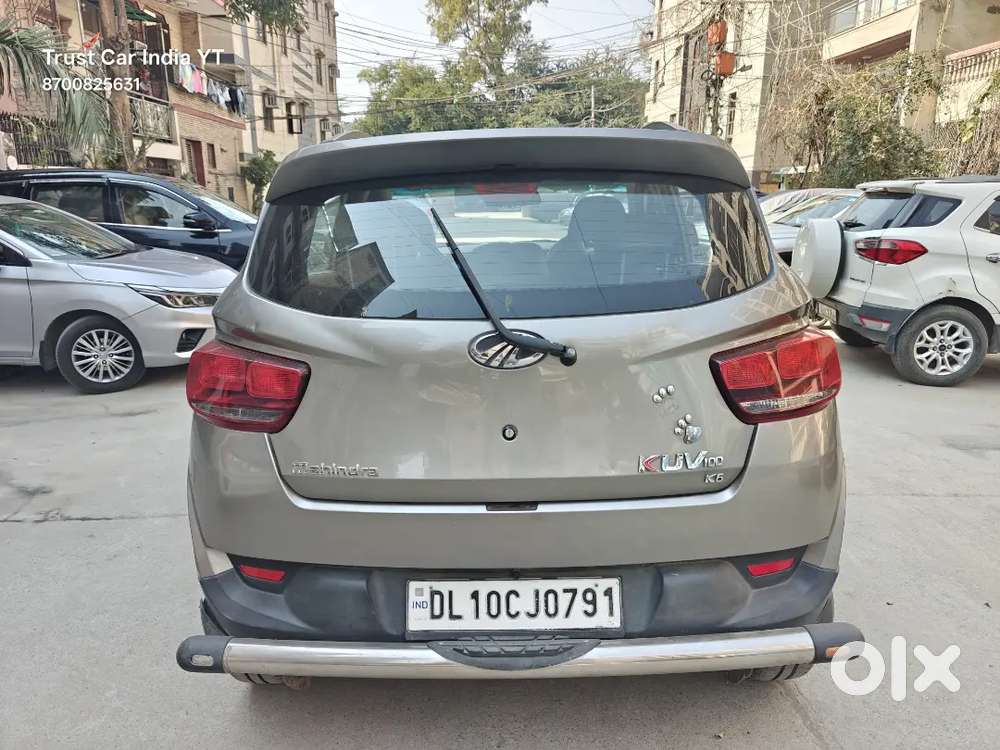 Mahindra Kuv 100