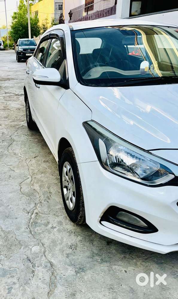 Hyundai I20 Sportz Plus Cvt, 2018, Petrol