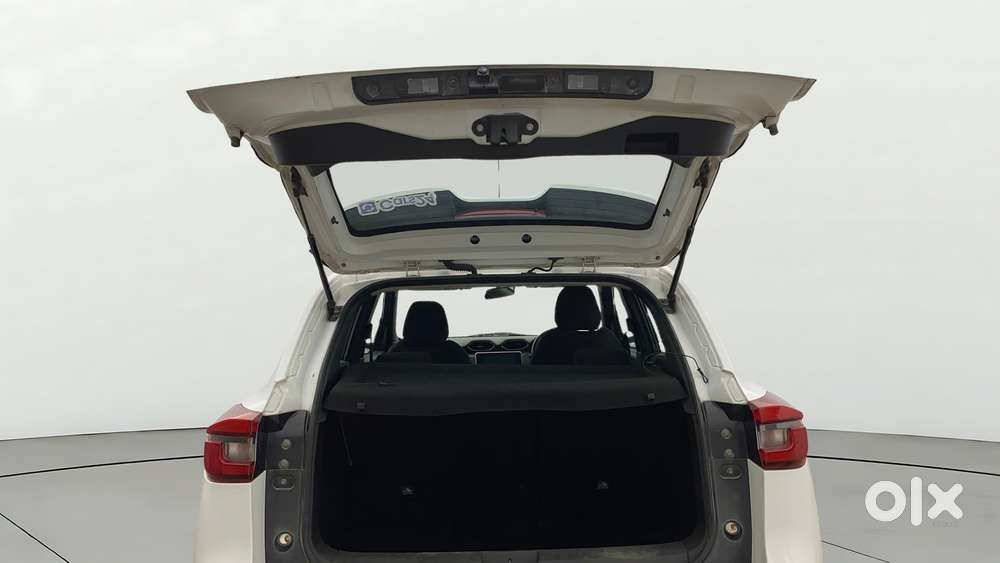 Nissan Magnite 1.0 Xv Turbo Cvt, 2021, Petrol