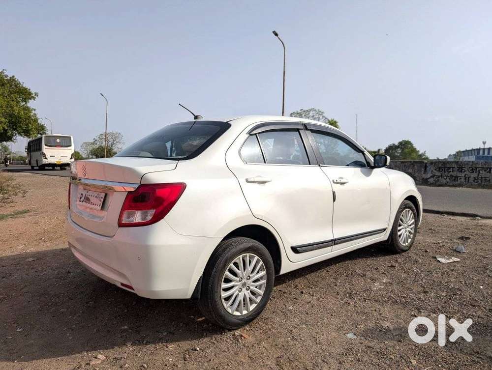Maruti Suzuki Dzire 1.2 Zxi, 2021, Petrol