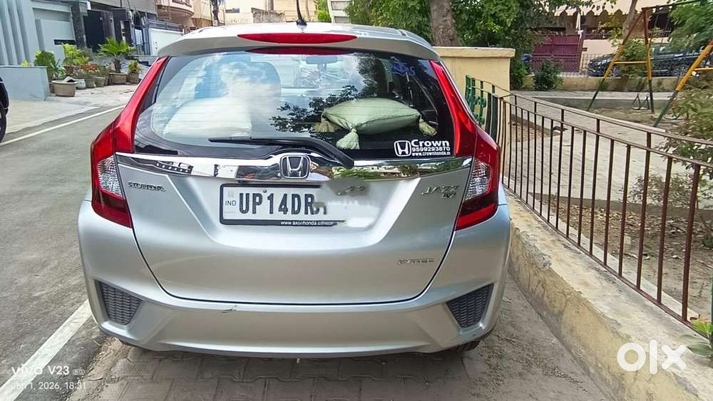 Honda Jazz 1.2 V I-vtec Mt Top Model  2018  29,750 Km  First Owner
