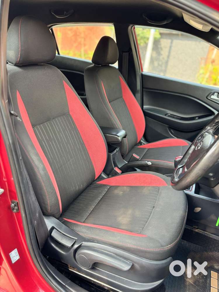 Hyundai I20 Asta 1.2 Mt Dual Tone, 2018