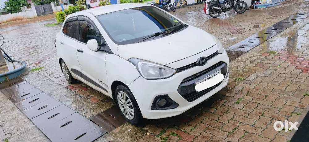 Hyundai Xcent 2015 Manual Petrol