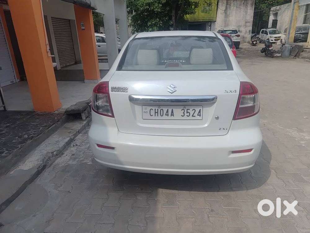 Maruti Suzuki Sx4 Zxi, 2007, Petrol