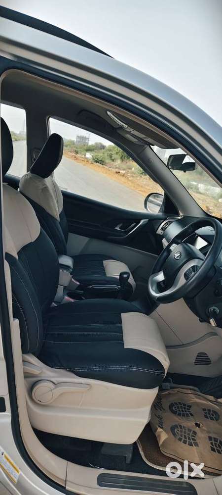Mahindra Xuv500 W8, 2015, Diesel