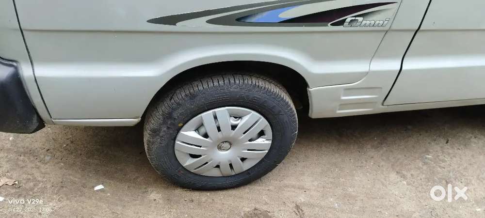 Maruti Suzuki Omni 2017 Well Maintained Very Good Condition Van