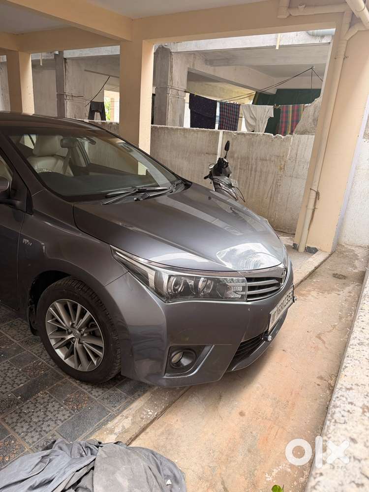 Toyota Corolla Altis 2014