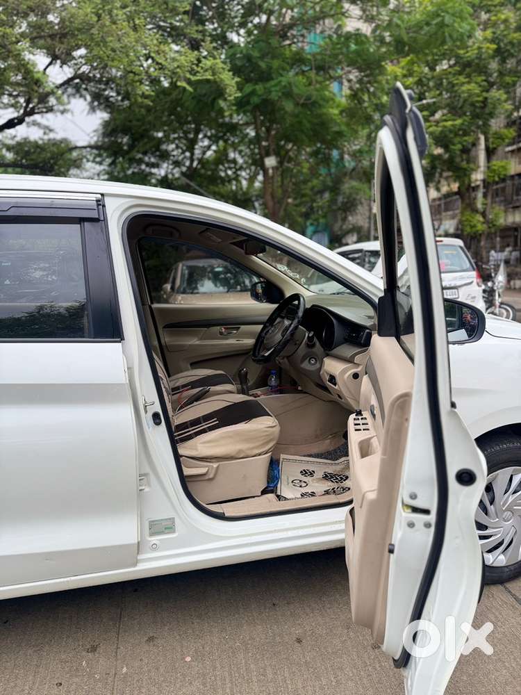 Maruti Suzuki Ertiga 2024 Petrol Well Maintained