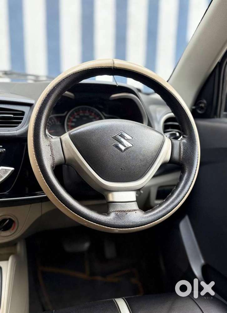 Maruti Suzuki Alto K10 1.0 Vxi Amt, 2017, Petrol
