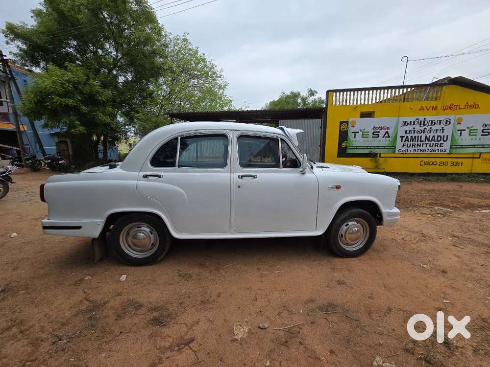 Vintage Look 2007 Hindustan Motors Ambassador Classic 2000 Dsz