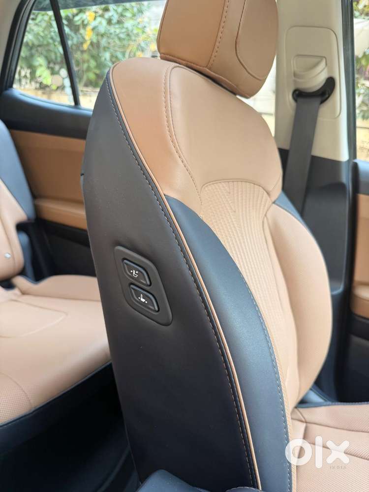 Hyundai Alcazar Signature 1.5 Petrol Dct 7str, 2026, Petrol
