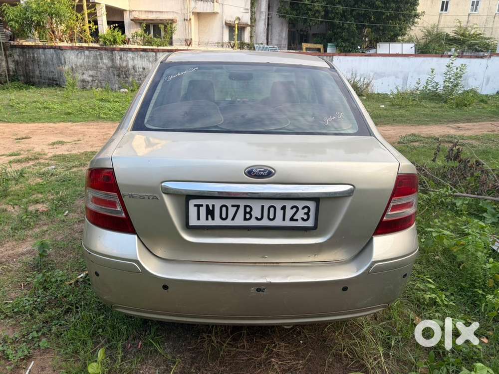 Ford Fiesta Zxi 2009 Km Driven