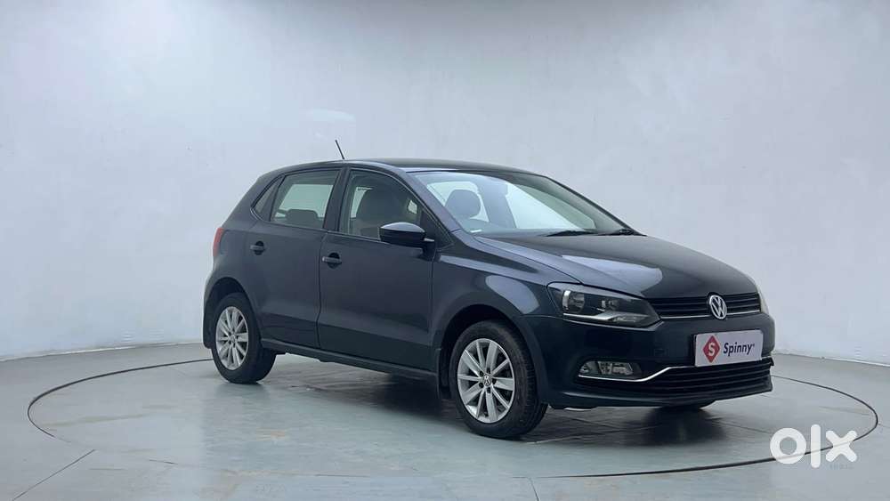 Volkswagen Polo Petrol Highline 1.2l, 2015, Petrol