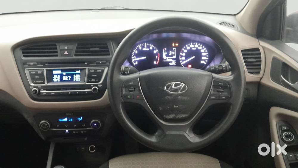 Hyundai Elite I20 Sportz (o) 1.2, 2015, Petrol