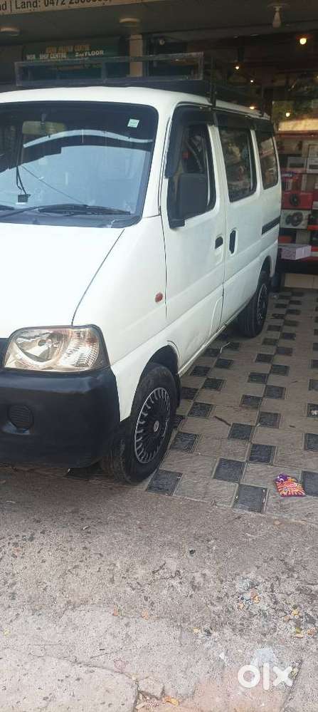 Maruti Suzuki Eeco 5 Seater Standard, 2010, Petrol