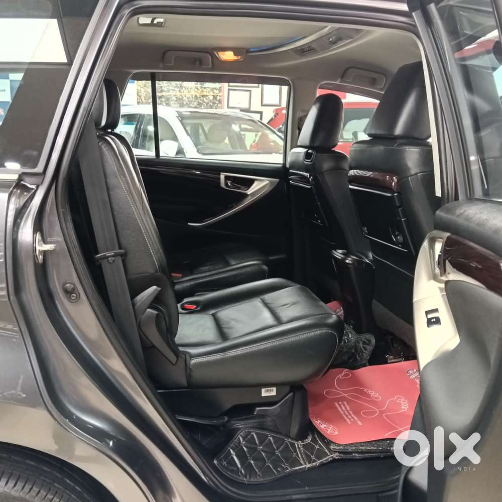 Toyota Innova Crysta 2.4 Z 7 Str, 2022, Diesel