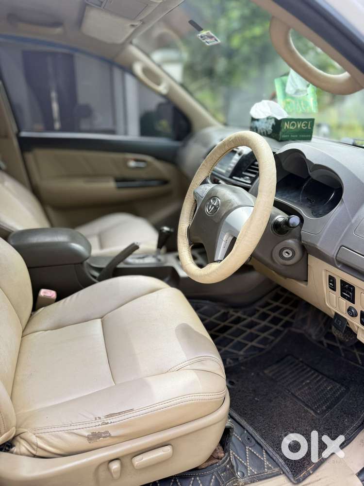 Toyota Fortuner 3.0 Ltd, 2012, Diesel