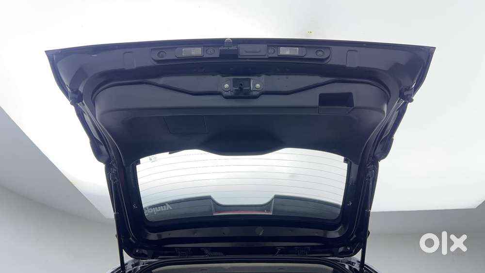 Nissan Magnite Xv Turbo, 2021, Petrol