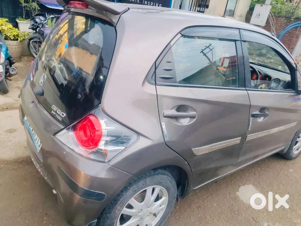 Honda Brio 2013 Petrol 74000 Km Driven