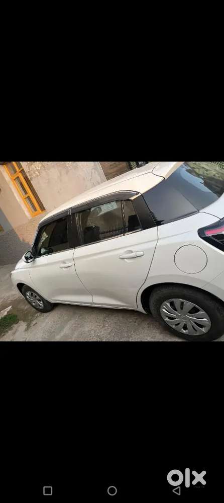 Maruti Suzuki Swift 2025 Petrol Manual