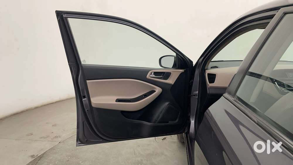 Hyundai Elite I20 [ ] 1.2 Magna, 2015, Petrol