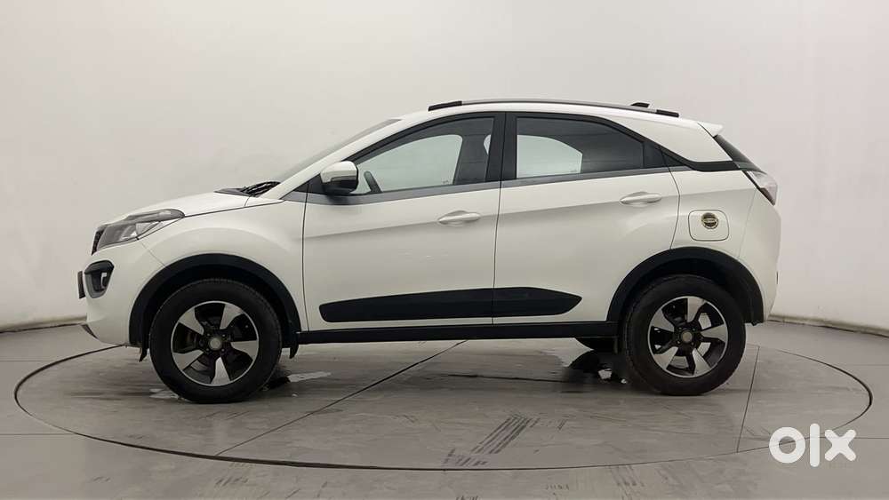 Tata Nexon Amt Xza Plus, 2018, Petrol