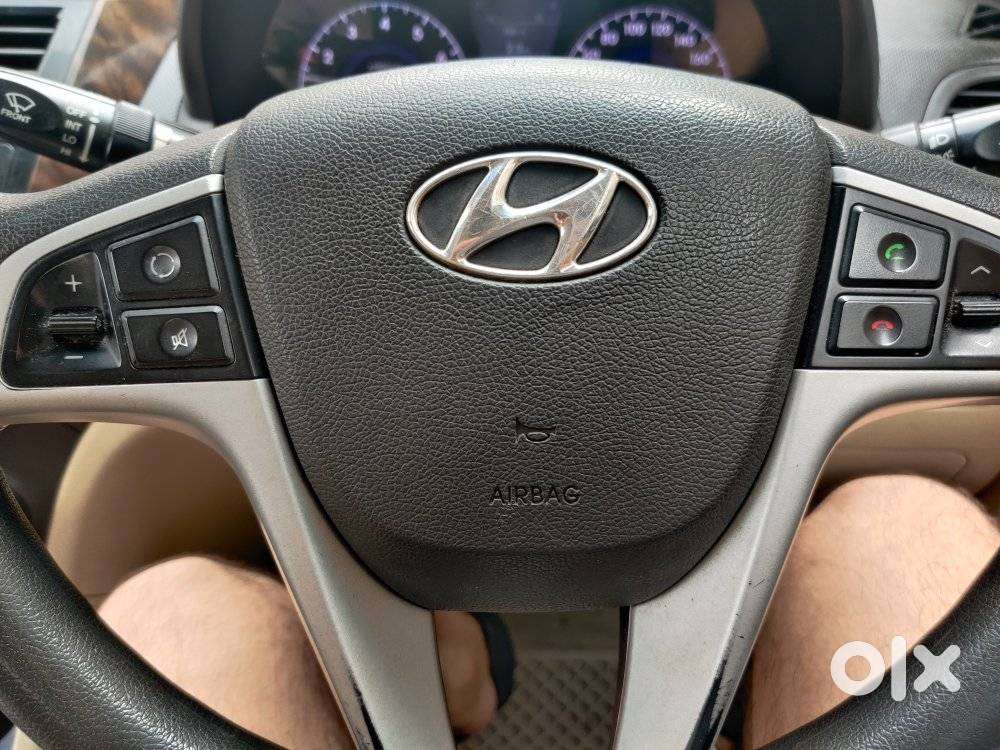 Hyundai Verna 1.6 Sx Vtvt, 2014, Petrol